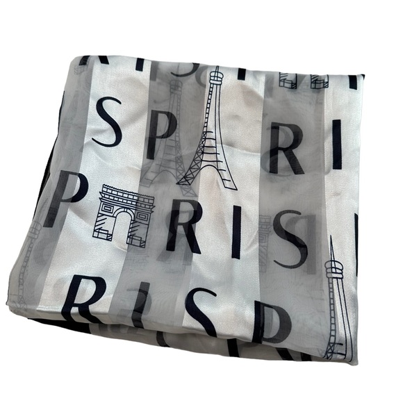 Women’s Scarf Eiffel Tower Print Navy Blue White Size 40 x 37.5” - Picture 4 of 10